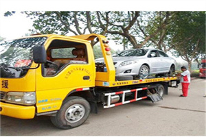 驿城区附近24小时汽车拖车服务热线