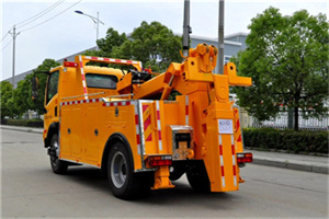 驿城区高速路拖车费